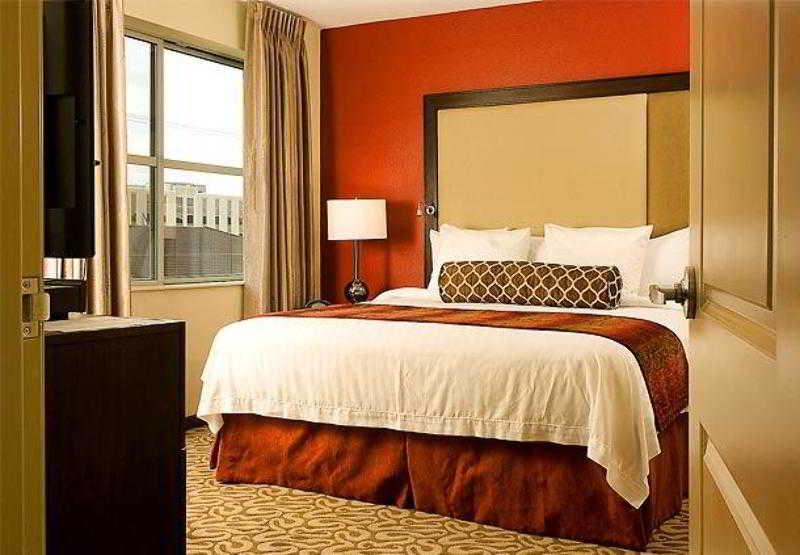 Residence Inn By Marriott Fairfax City Bagian luar foto